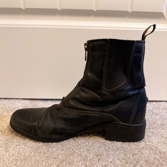 Ariat Women’s Leather Heritage Zip Paddock Boot - Picture 6 of 8